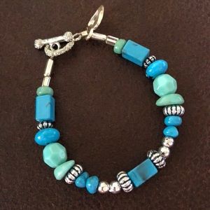 💙💚 Bracelet with turquoise and silver details